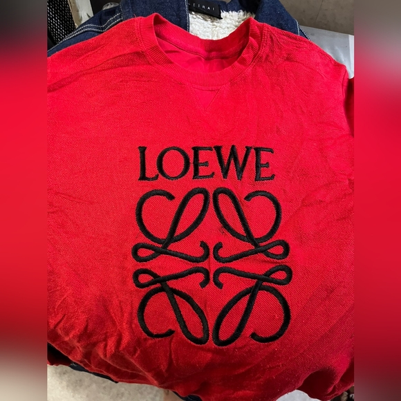 Authentic branded sweater..off posh 2500 - Picture 4 of 12